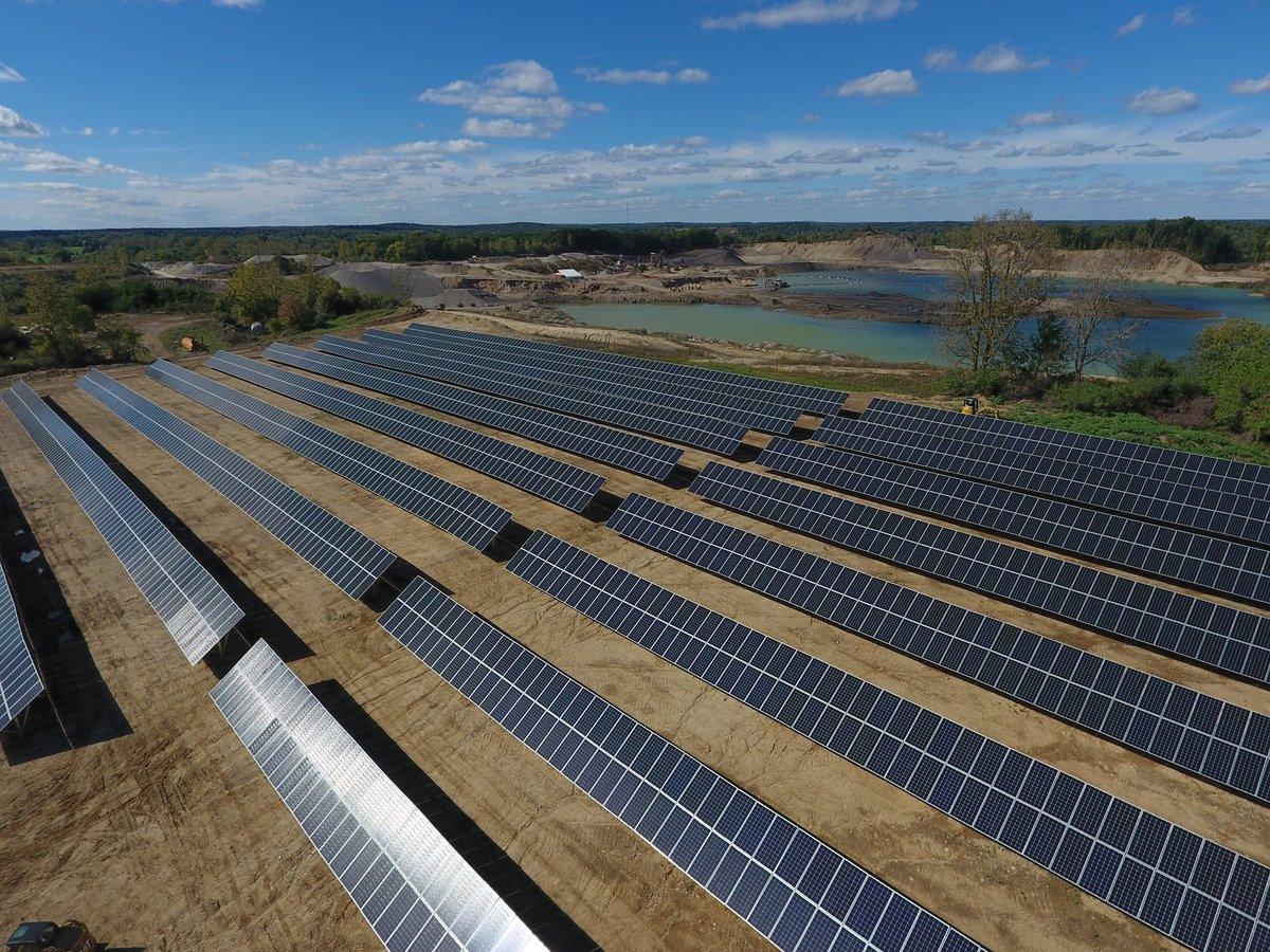 1242 kW Solar Array in Tecumseh, MI.