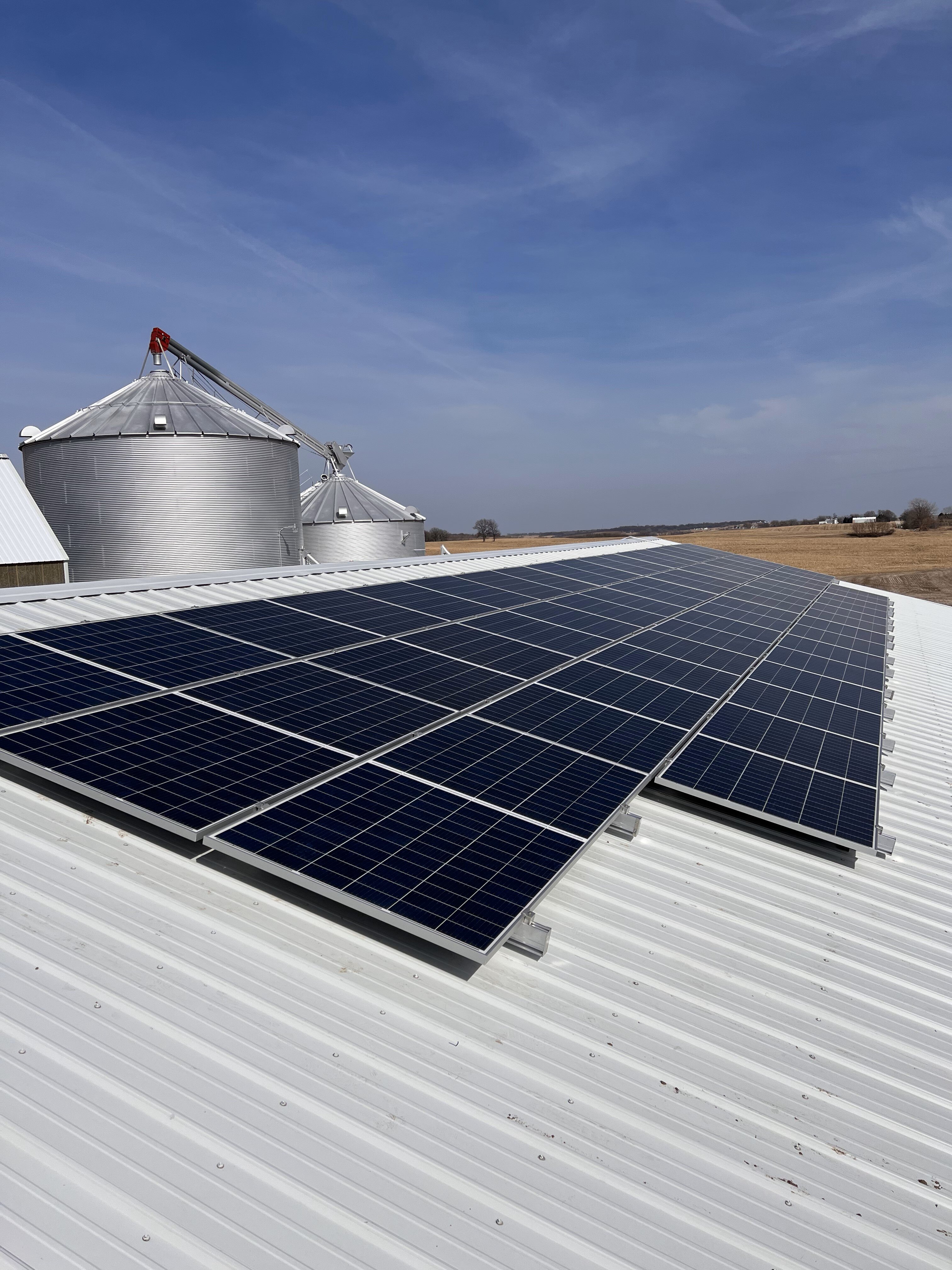 Agricultural solar array in Geneseo, IL